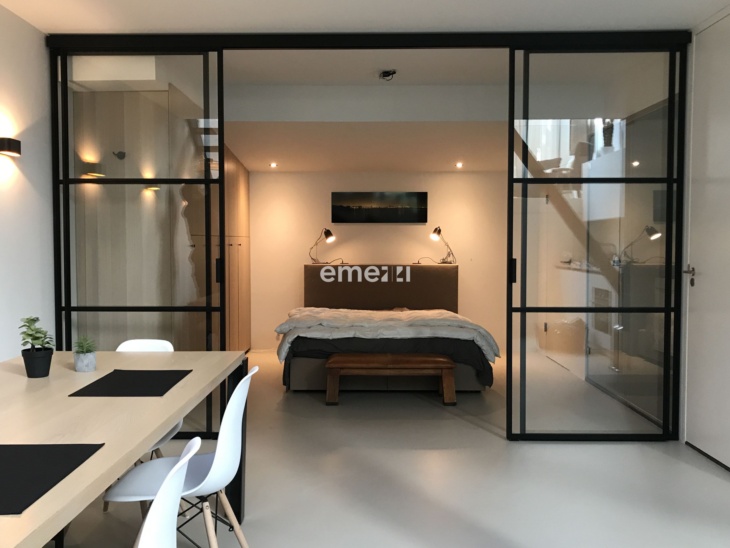 Schiebetüren als Raumteiler für das Schlafzimmer 